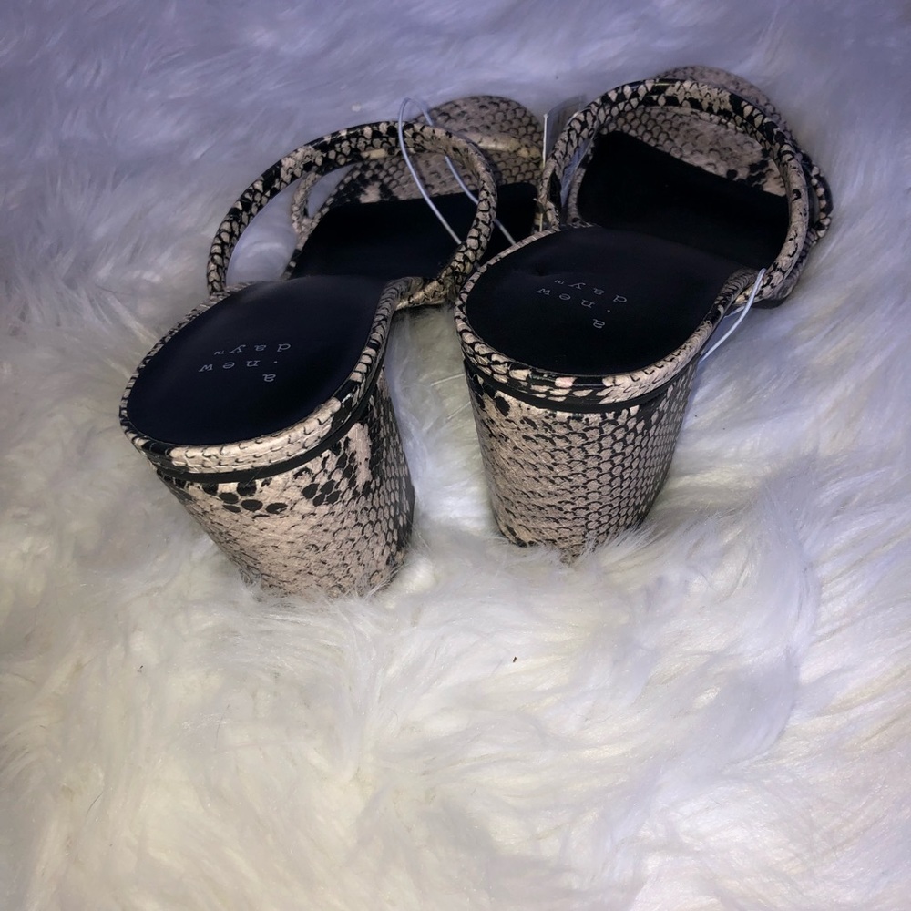 A new day snake print open toe heel sandals - Picture 7 of 7